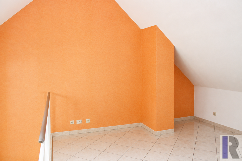 Teil des Dachstudios mit Empore Etagenwohnung Koblenz