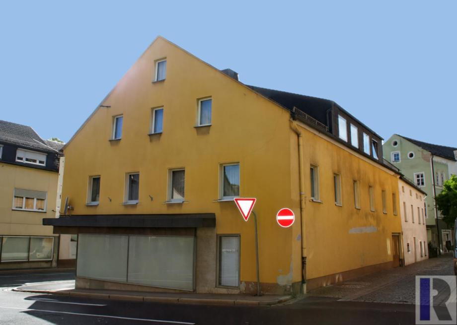 Giebelansicht u. R�ckansicht Haus Arzberg