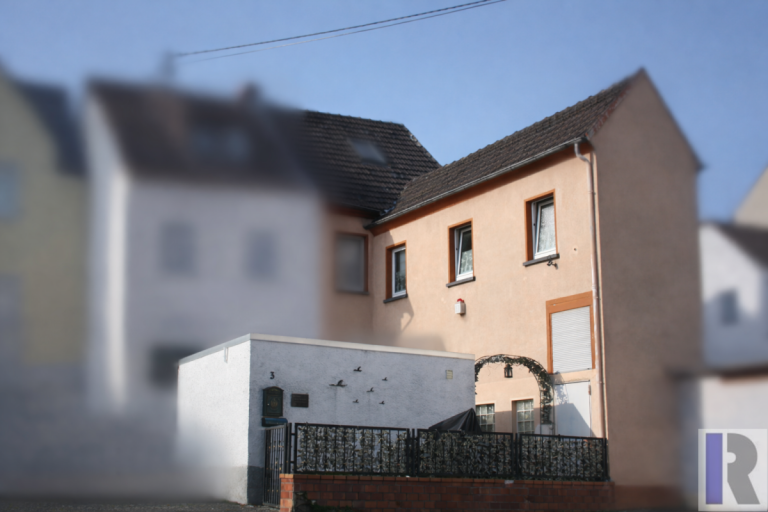 Hauptbild: Kleines Wohnhaus mit Charme und Potenzial im Herzen von Bassenheim