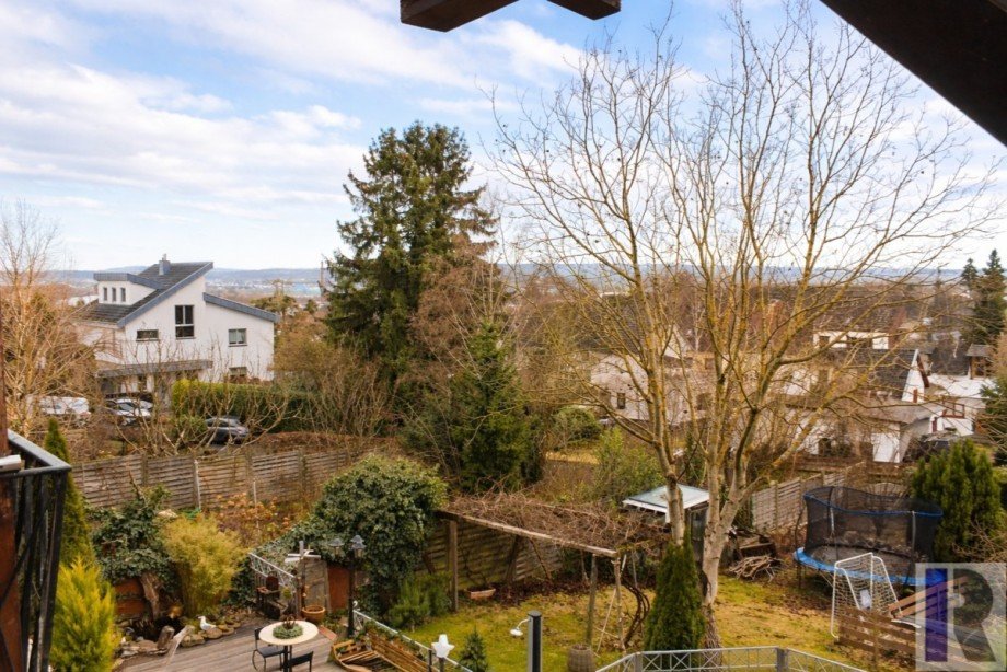 Ausblick vom Balkon Einfamilienhaus Neuwied (Feldkirchen)