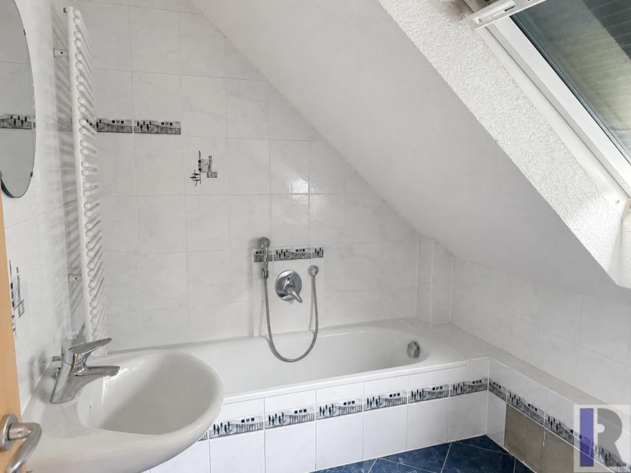 Bad mit Wanne Etagenwohnung Koblenz