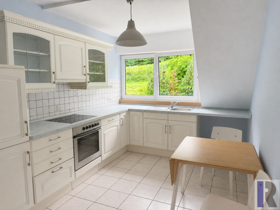 K�che mit Essbereich (die EBK ist nicht Angebot en Etagenwohnung Koblenz