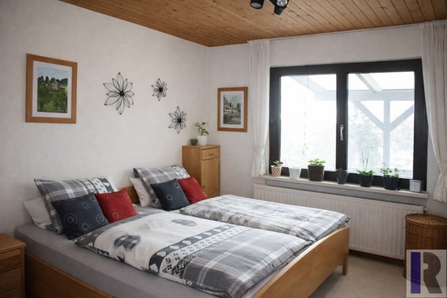 Schlafzimmer Einfamilienhaus Neuwied (Feldkirchen)
