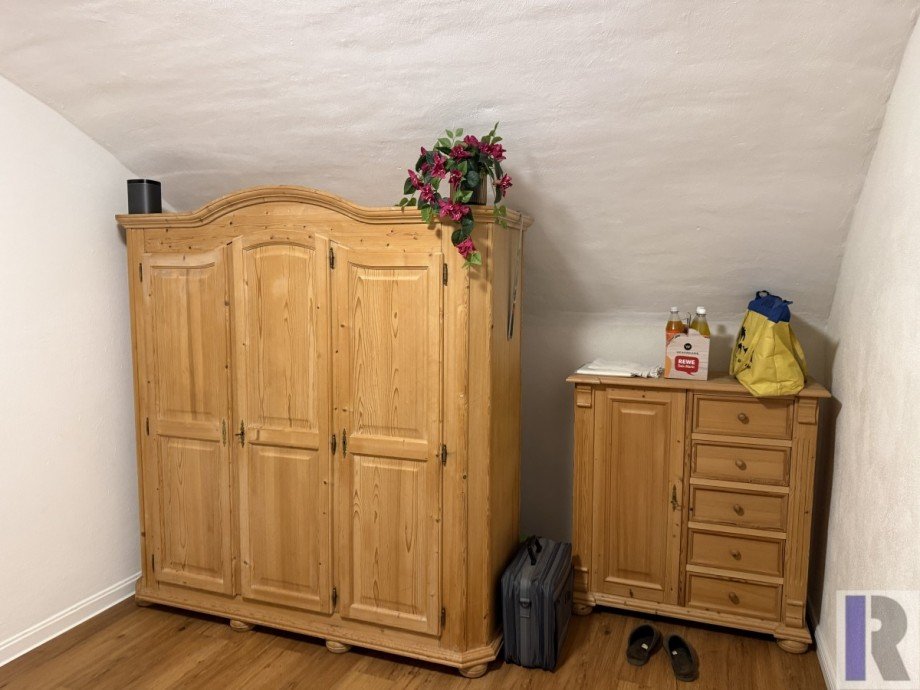 Schrank und Kommode im Schlafzimmer Wohnung Koblenz- G�ls